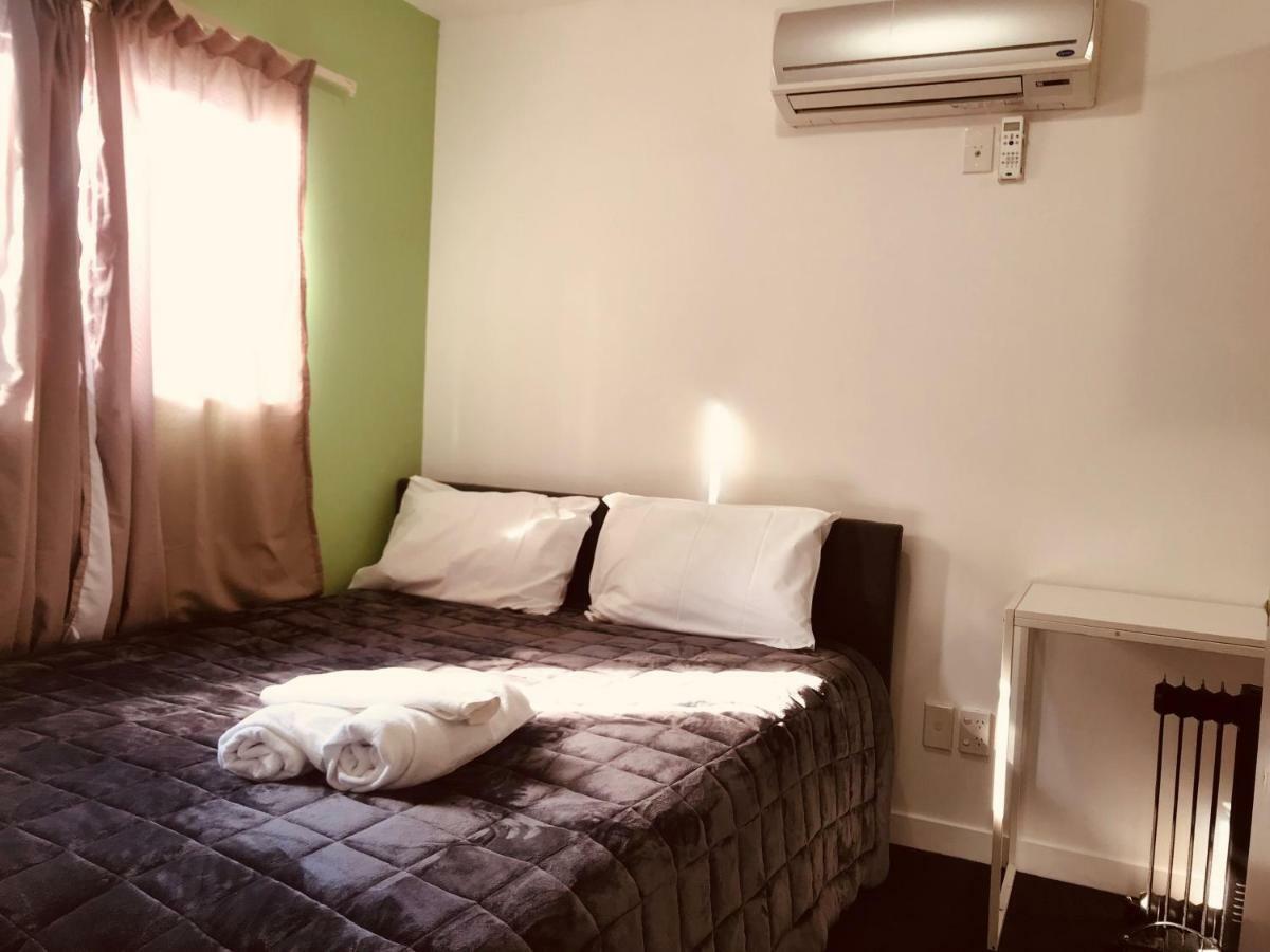 Red Rose Motel Taupo Dış mekan fotoğraf