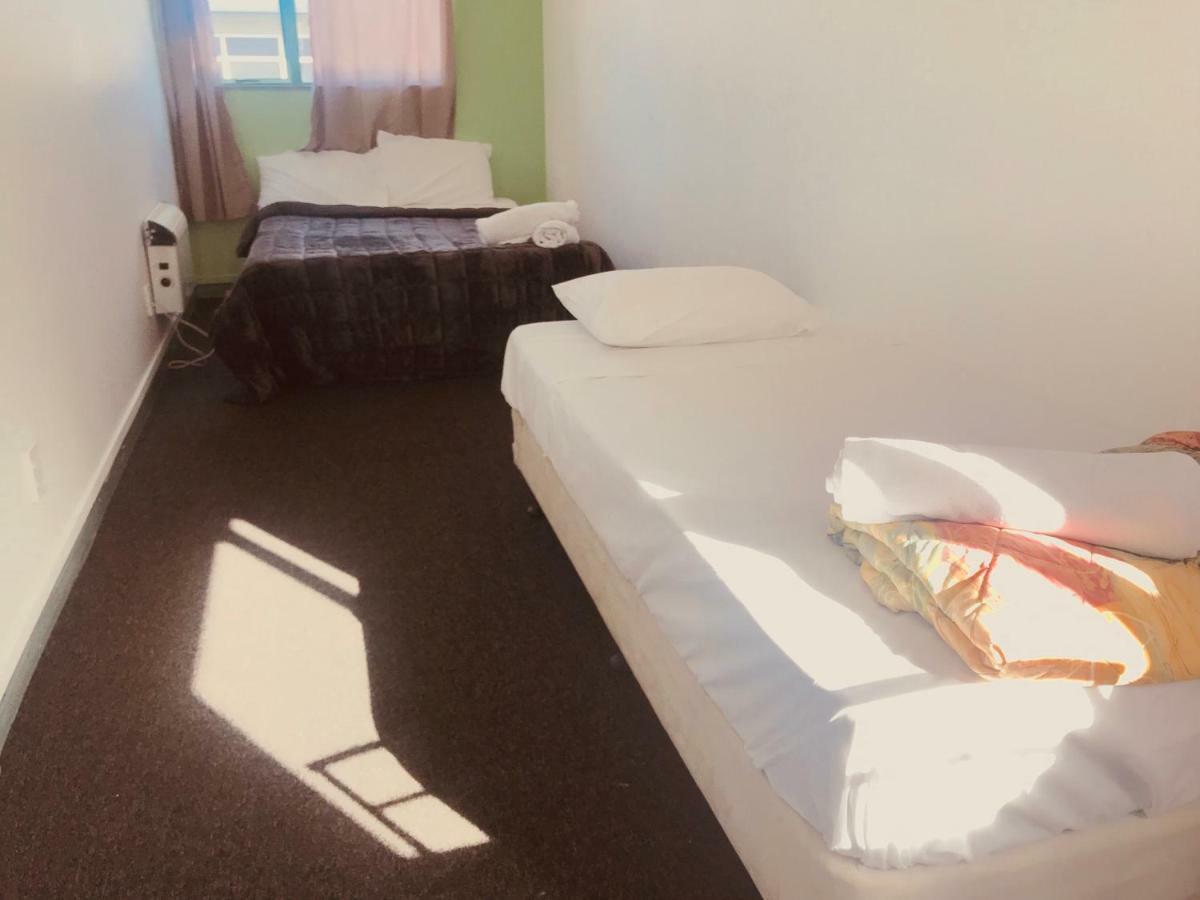 Red Rose Motel Taupo Dış mekan fotoğraf