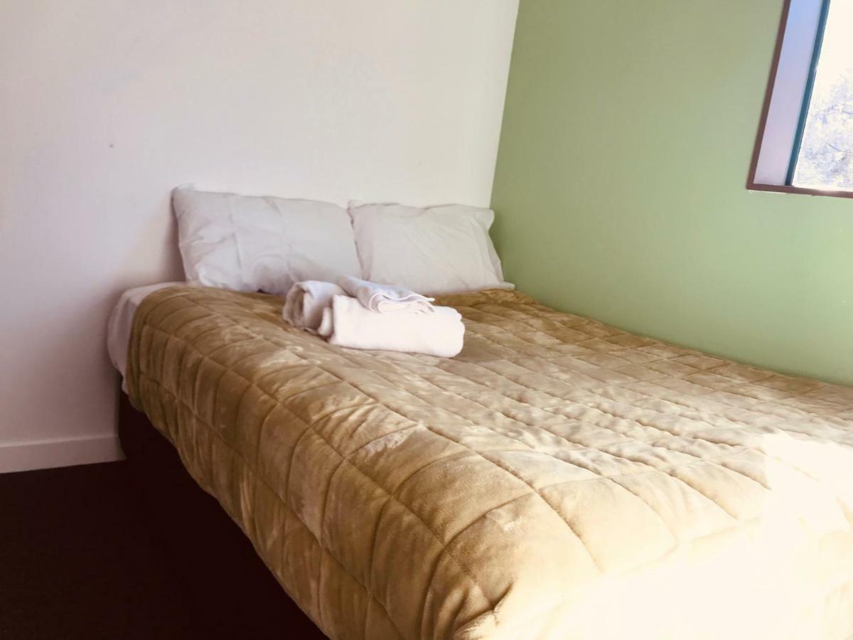 Red Rose Motel Taupo Dış mekan fotoğraf